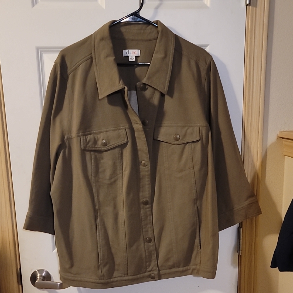 Denim&Co Tan Utility Jacket with Sturdy Fabric and Timeless Appeal